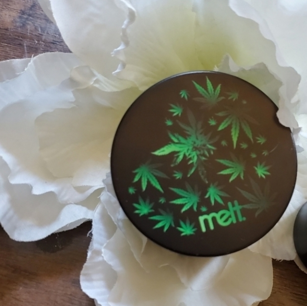Melt Cosmetics heavy metal Grinder 60mm